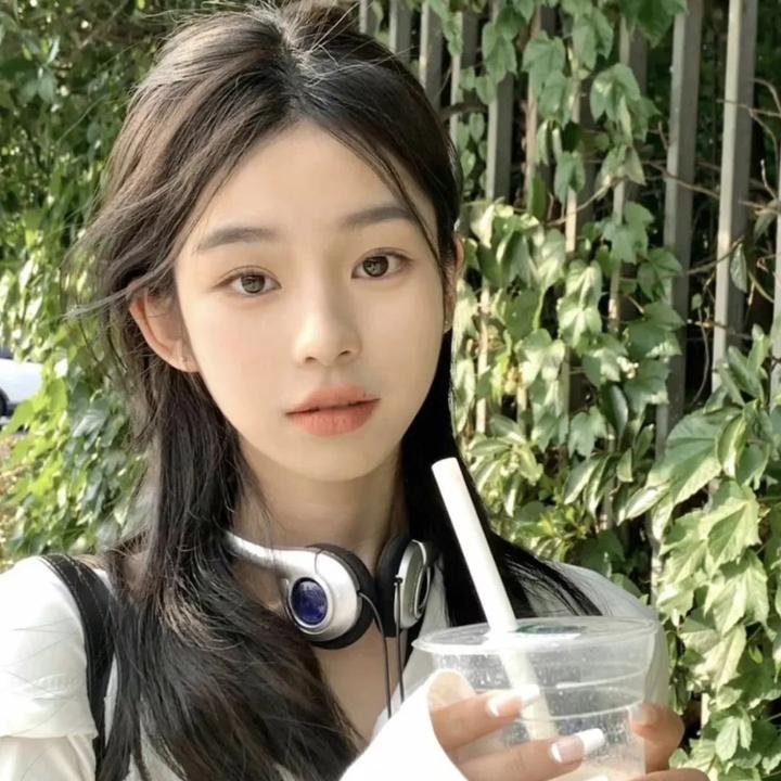 鹅妈妈去好莱坞