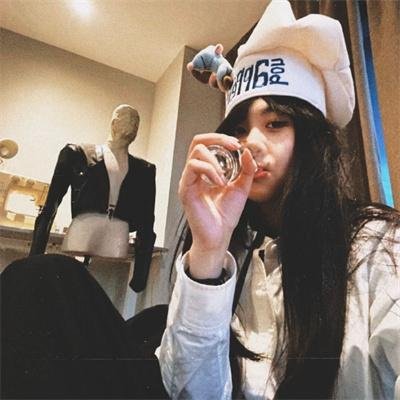 卡美拉万岁
